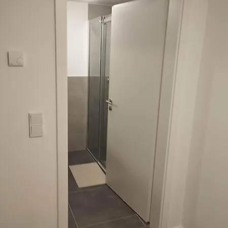 Grosses In Privater In Heimersdorf Köln